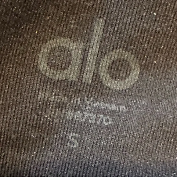 ALO Yoga 7/8 High-Waist Airbrush Legging in Black Sz S - Picture 8 of 8